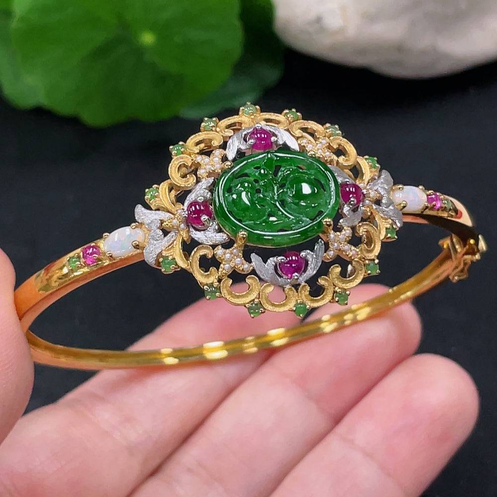HUILIU HQ Jadeite inlaid bracelet with non-A beads, featuring intricate jade jewelry design, certified by Huiliu.