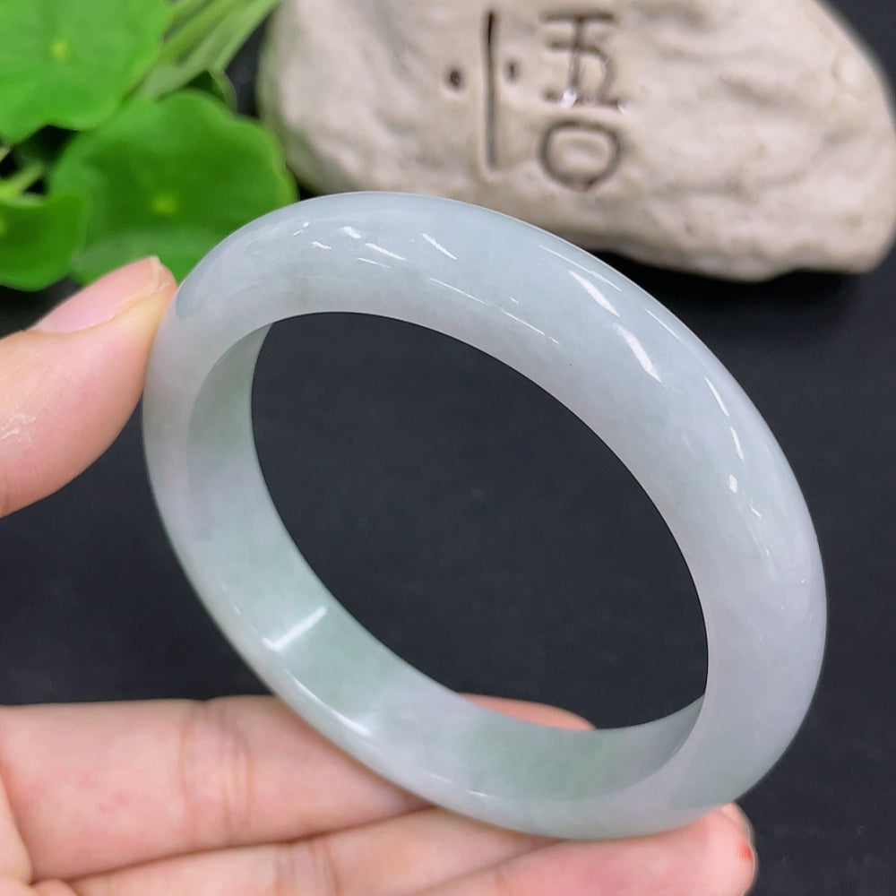 Jadeite Round Bangle Size 56.6 Total Weight Approx. 54.9g