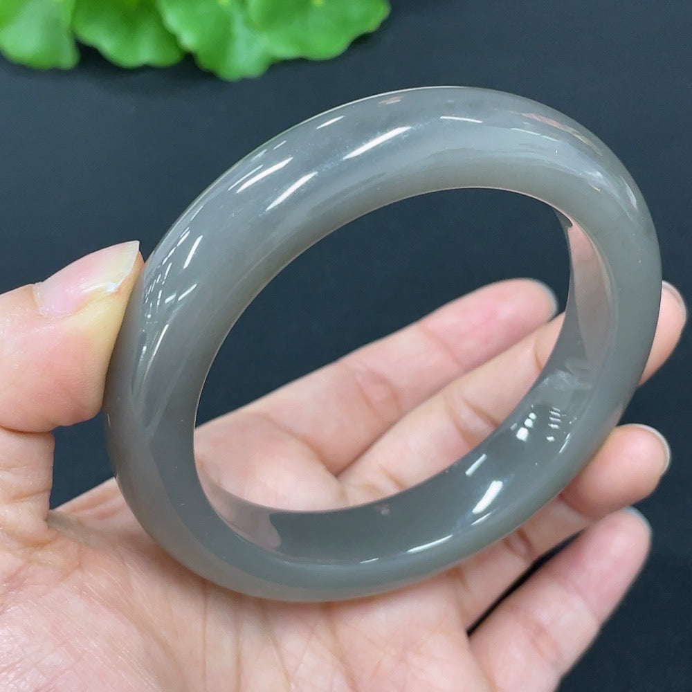 Hetian Jade Round Bracelet Size 57.6 Total Weight Approx. 69.6g
