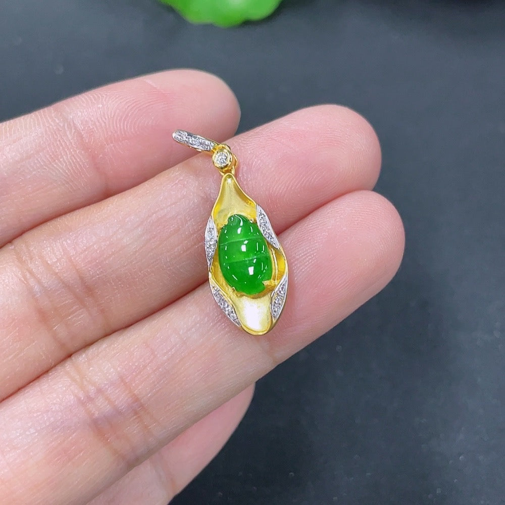 Jadeite Inlaid Lucky Bean Pendant 18k with Diamond Accents Total Weight Approximately 1.23g