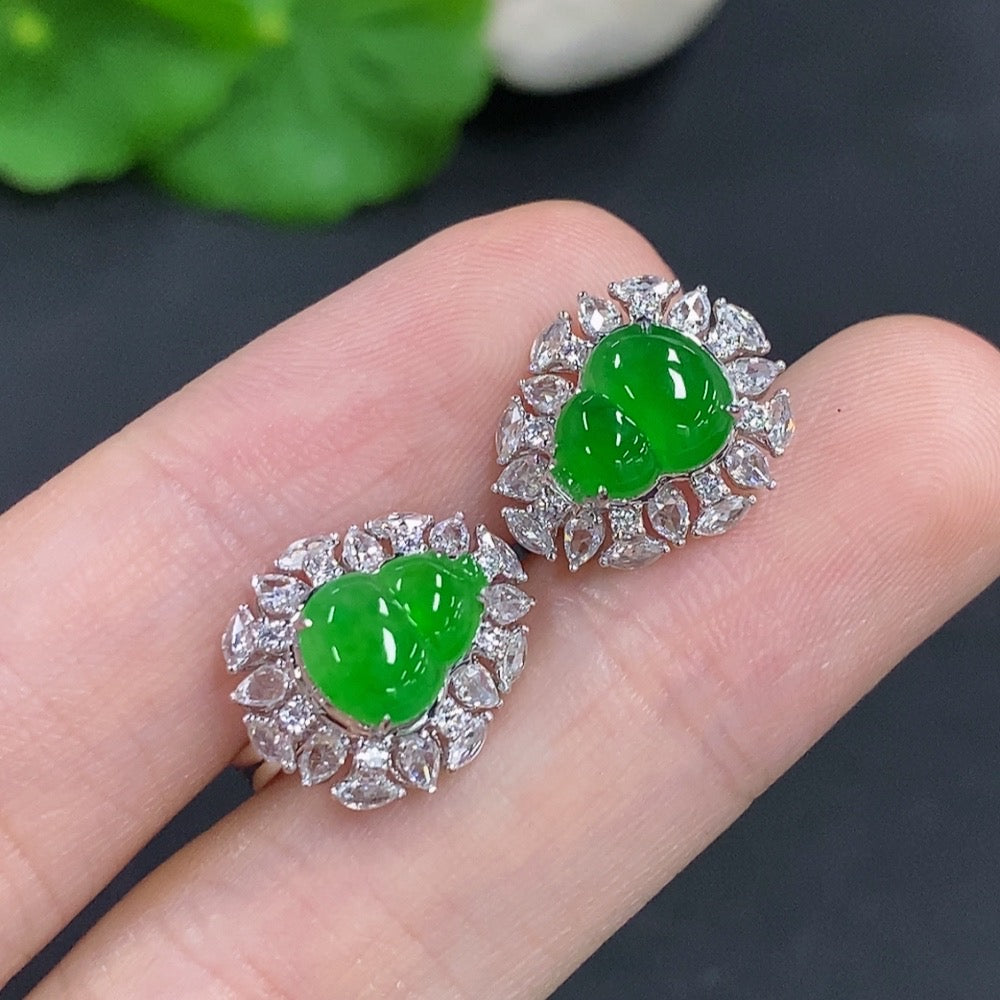 Jadeite gourd-shaped earrings with 18K gold and diamond accents, elegant jewelry by HKHQ featuring intricate design details.