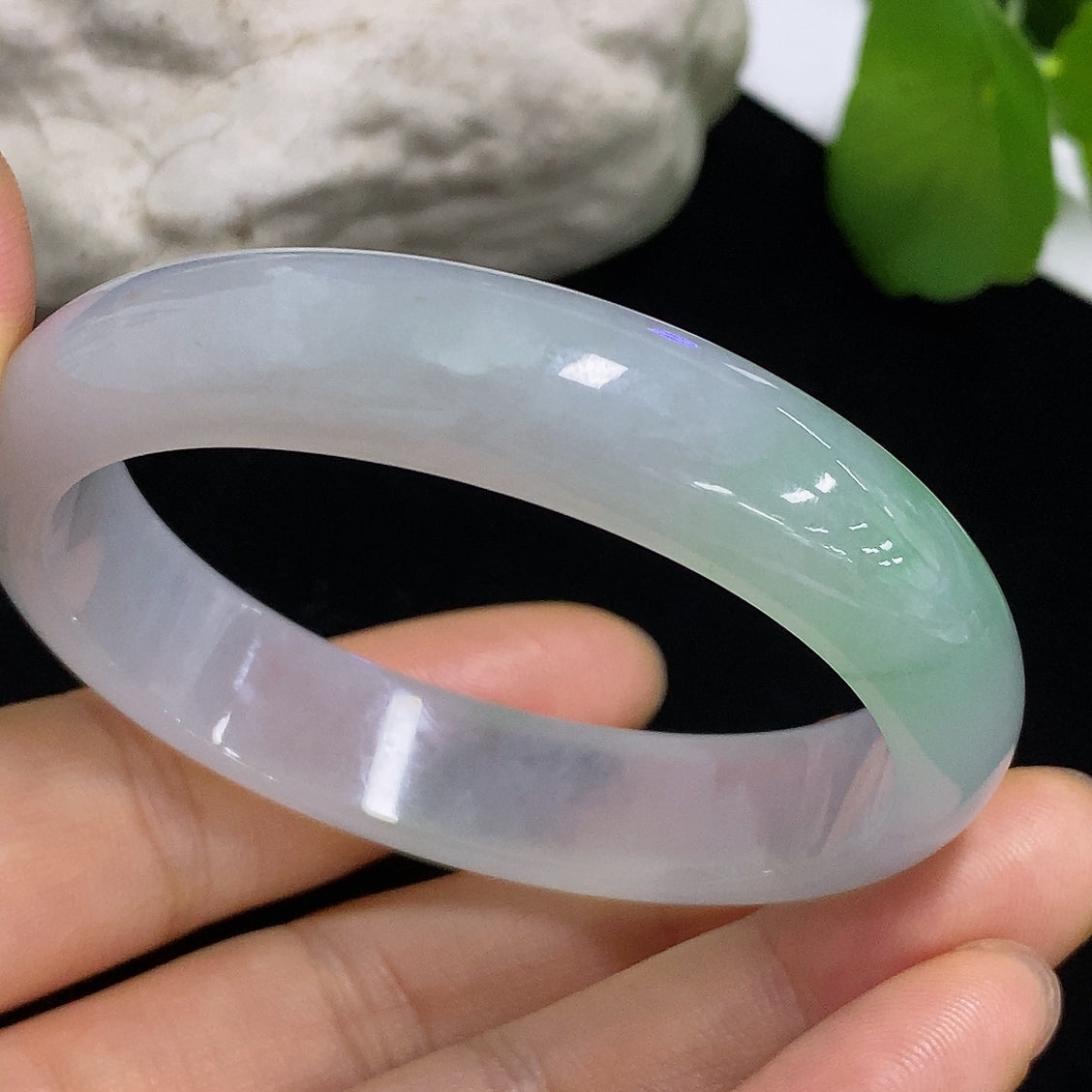 Jadeite Concubine Bracelet, Total Weight Approx. 37.7g, Size 53/45.3