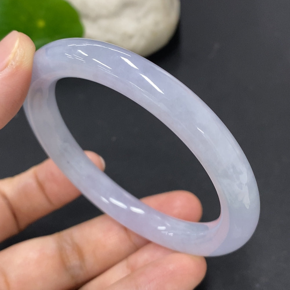Jadeite Round Bangle
