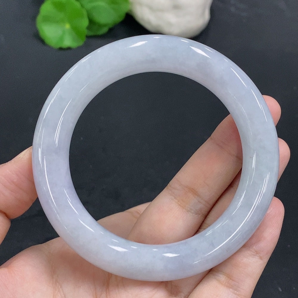 Jadeite Round Bangle Size 57.3
