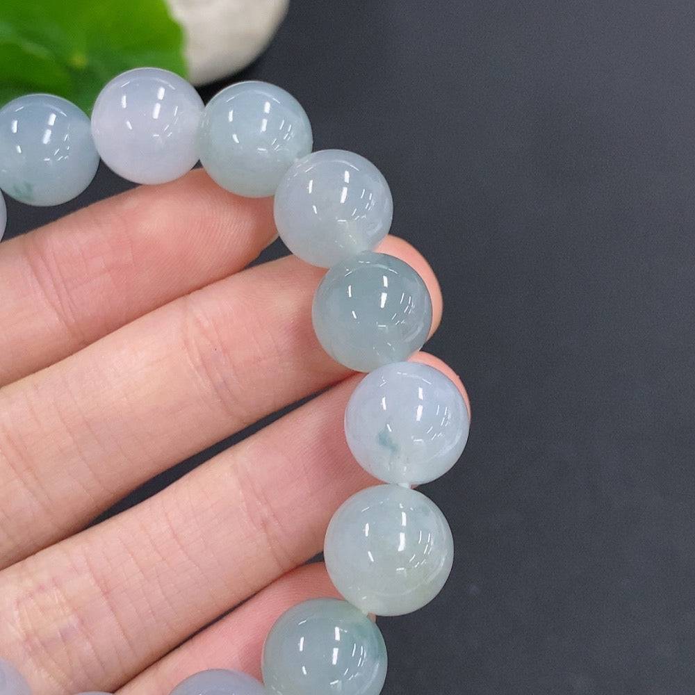 HUILIU HQ jadeite bracelet, approx. 44.7g weight, 11.7mm size, featuring polished green jade beads.