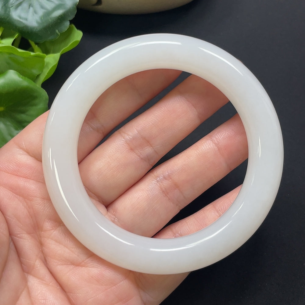 Hetian Jade Round Bangle Size 55.4mm Total Weight Approx. 61.16g