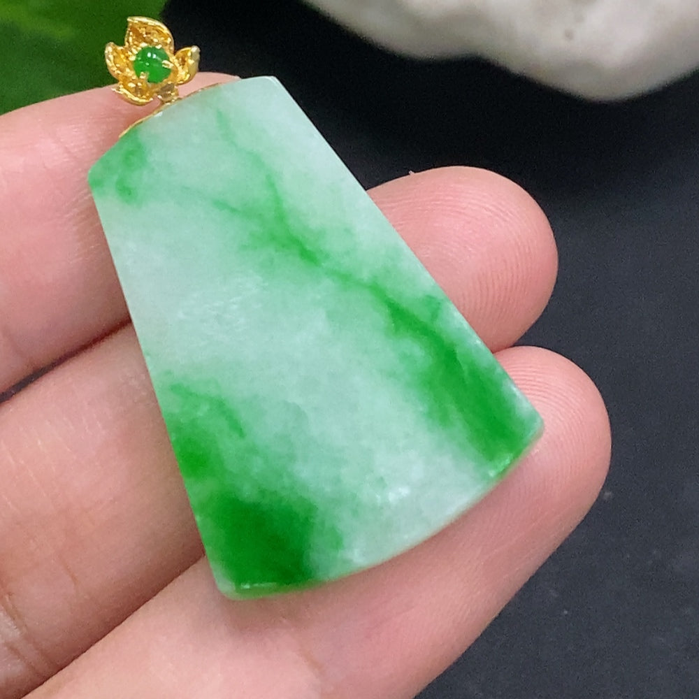 Jadeite plain pendant with 18K gold clasp, showcasing smooth jade surface and elegant gold details, weight approximately 6.6g.