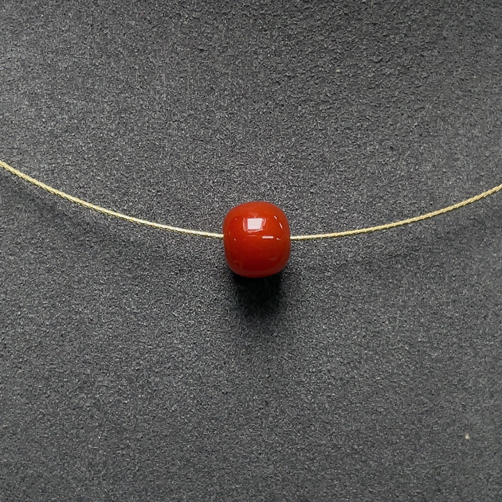 18K Gold Red Agate Necklace, Total Weight Approx. 1.8g, Size About 8.2mm