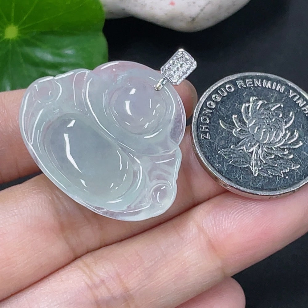 Jadeite Pendant Buddha with 18k Gold and Diamond Accents, Total Weight Approximately 5.92g