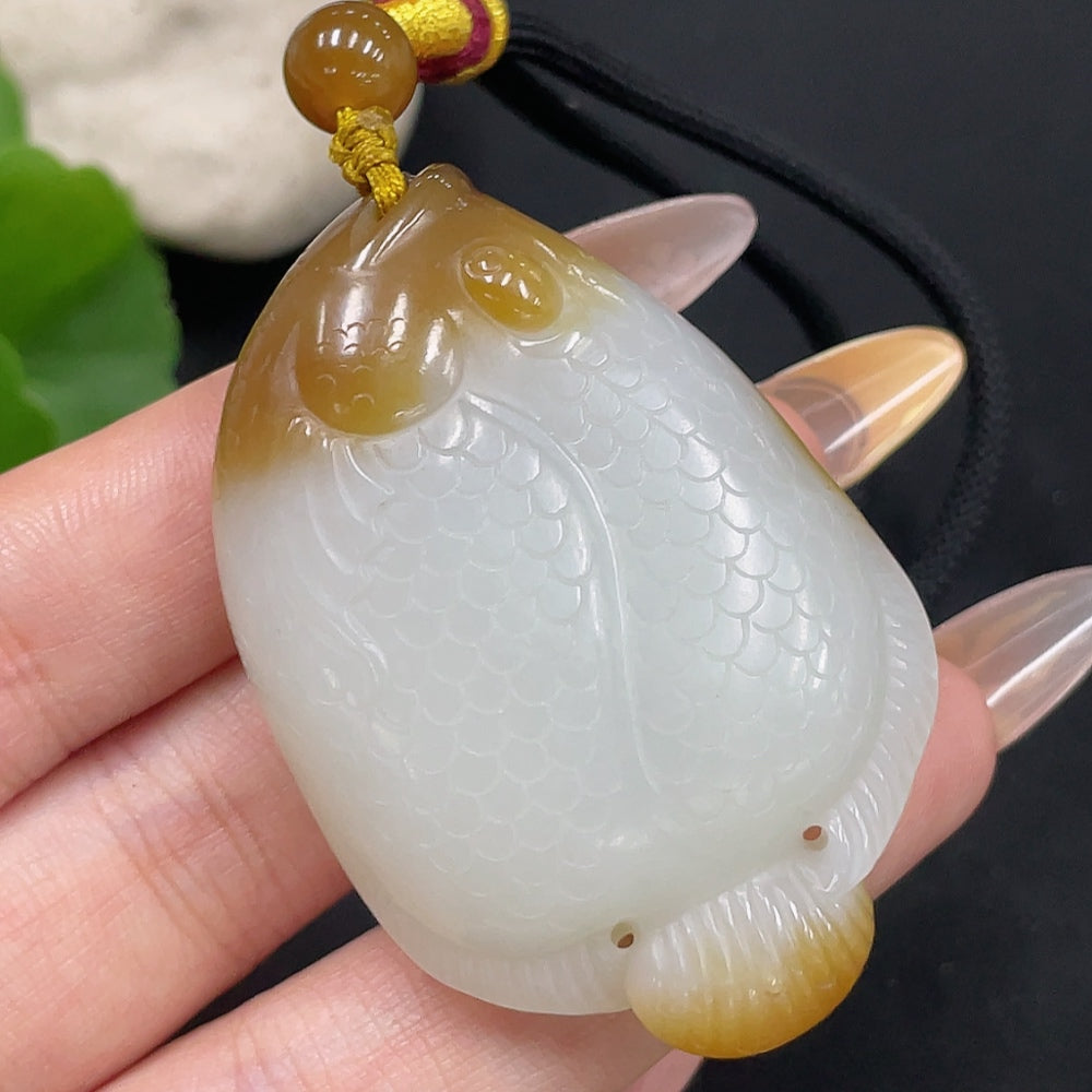 Hetian Jade Pendant Fish Total Weight Approx. (with rope) 52.8g
