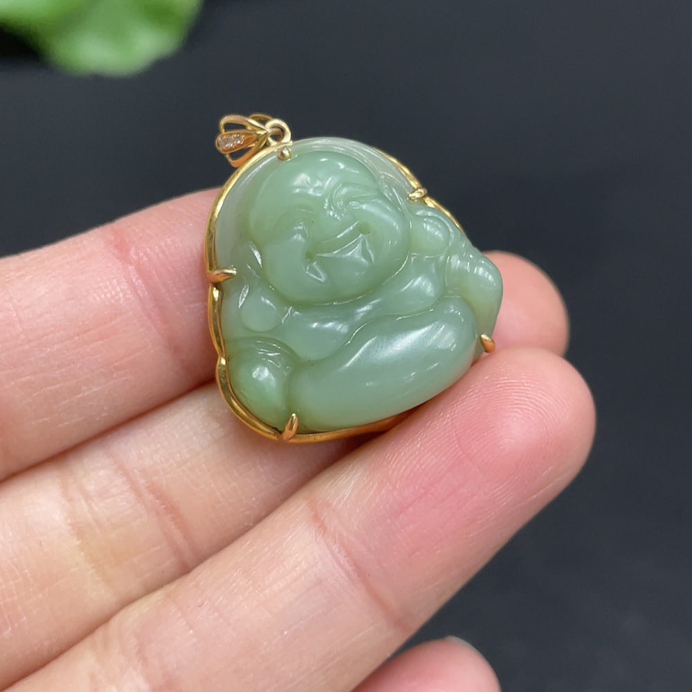 Hetian Jade Jasper Inlaid Buddha . Non-Diamond | Huiliu Certified
