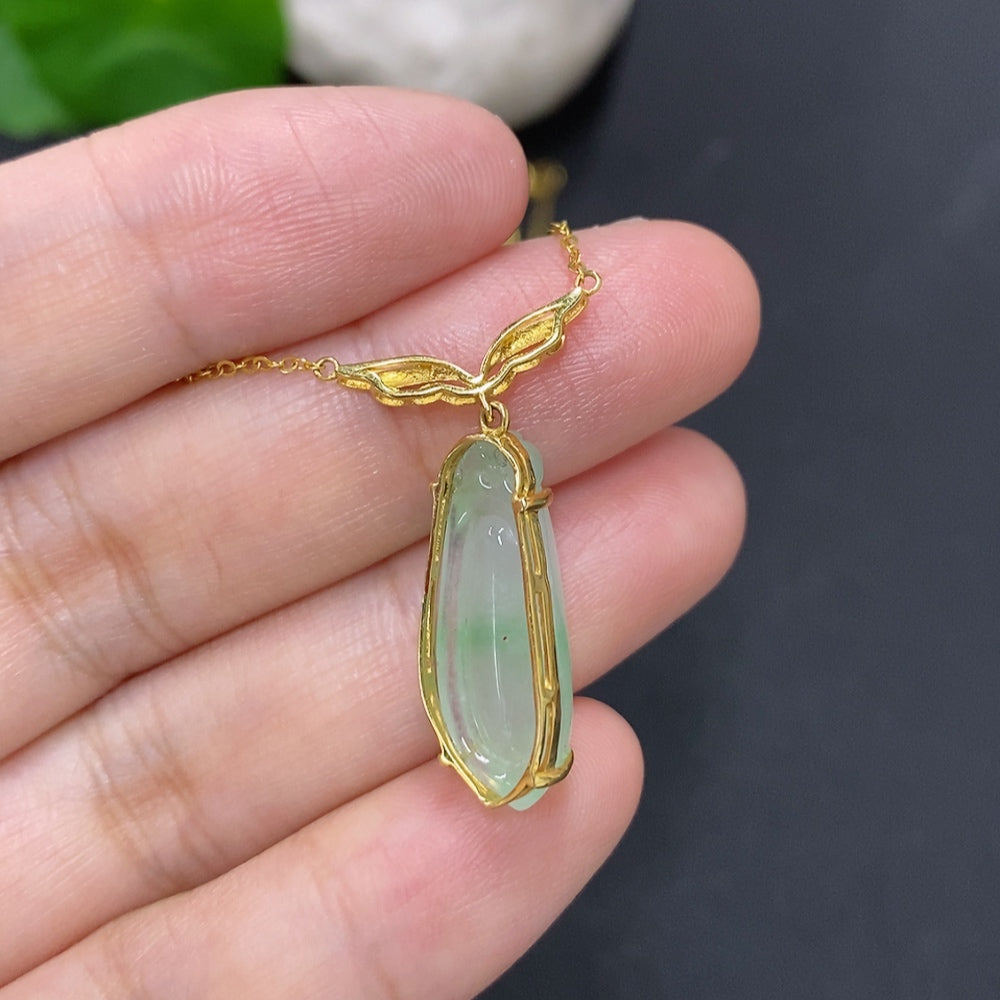 Jadeite Blessing Melon Pendant in 18K Gold