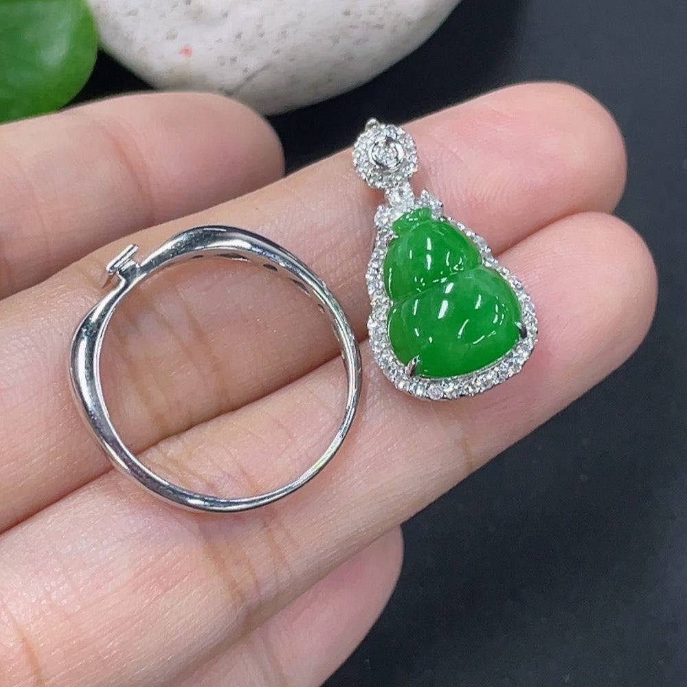 Jadeite Ring and Pendant Convertible Set with 18k Gold and Diamond Accents, Size 16, Total Weight Approximately 4.47g
