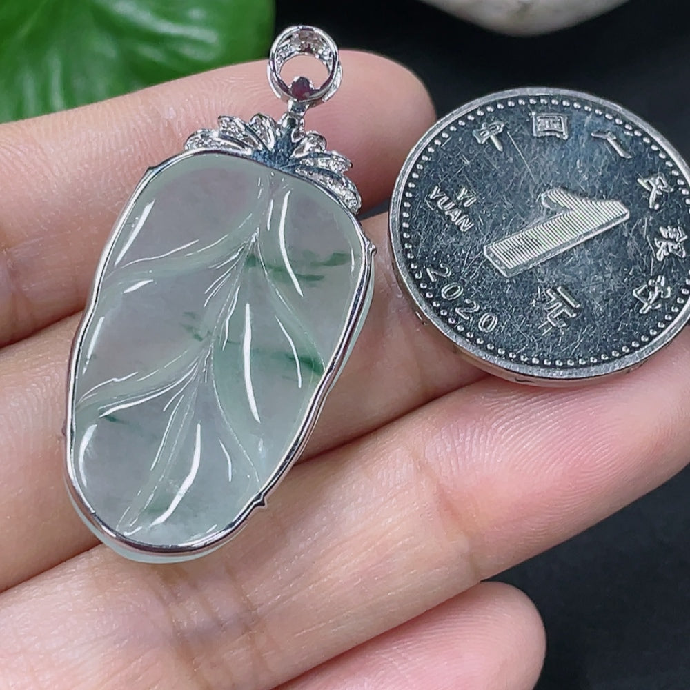 Jadeite Leaf Inlay Pendant, 18K Gold Setting with Diamond Accents, Total Weight Approximately 4.8g