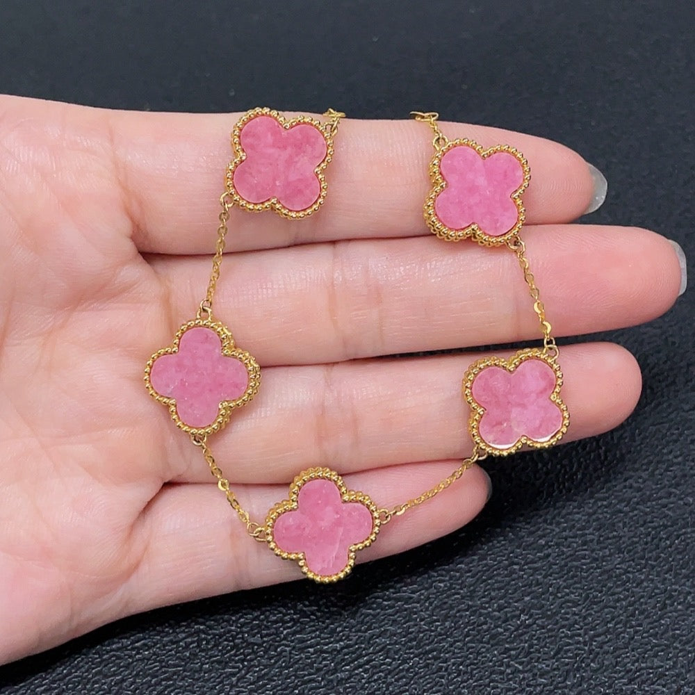Rose Quartz Inlaid Bracelet, 18k Gold Chain, 5 Inlaid Bodies Suspected to be Gold-Plated, Contains Other Mineral Components, Visible Organic Matter