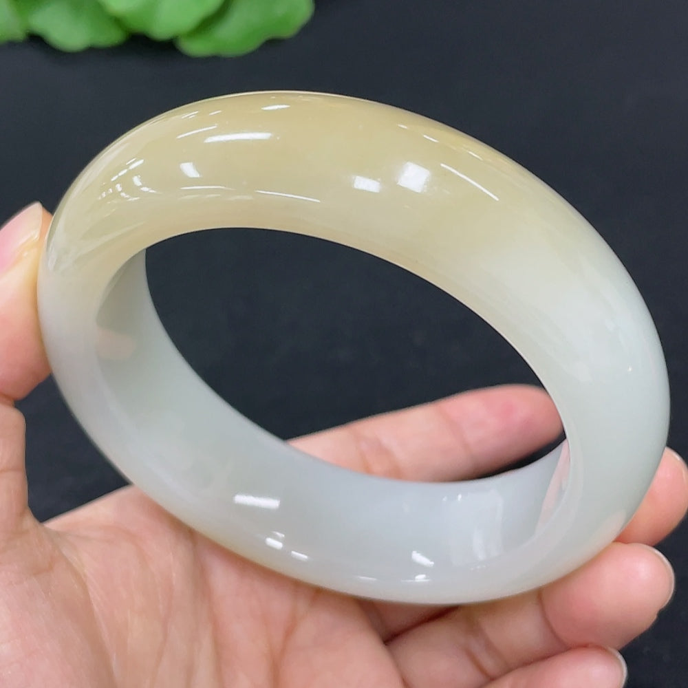 Hetian Jade Round Bracelet