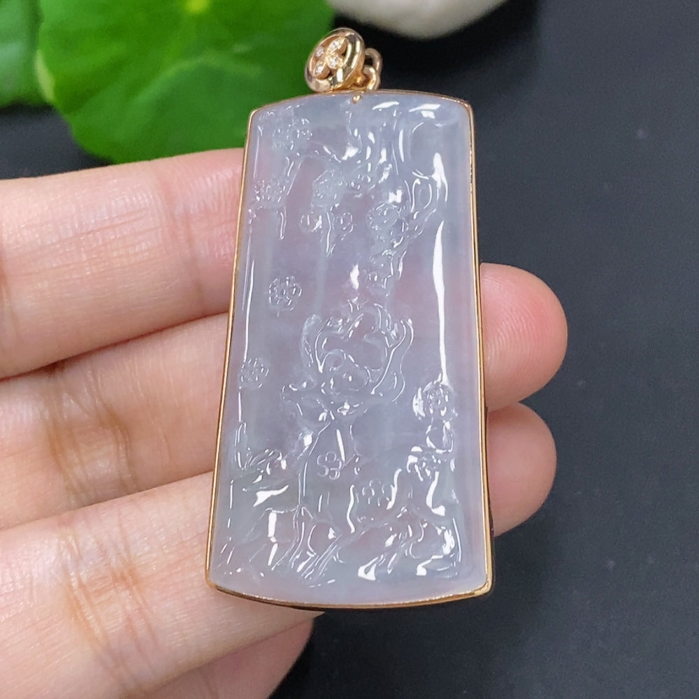 Jadeite pendant with "You" inlaid in 18K gold, accented with diamonds, weighing approximately 13.8g, crafted by HKHQ.