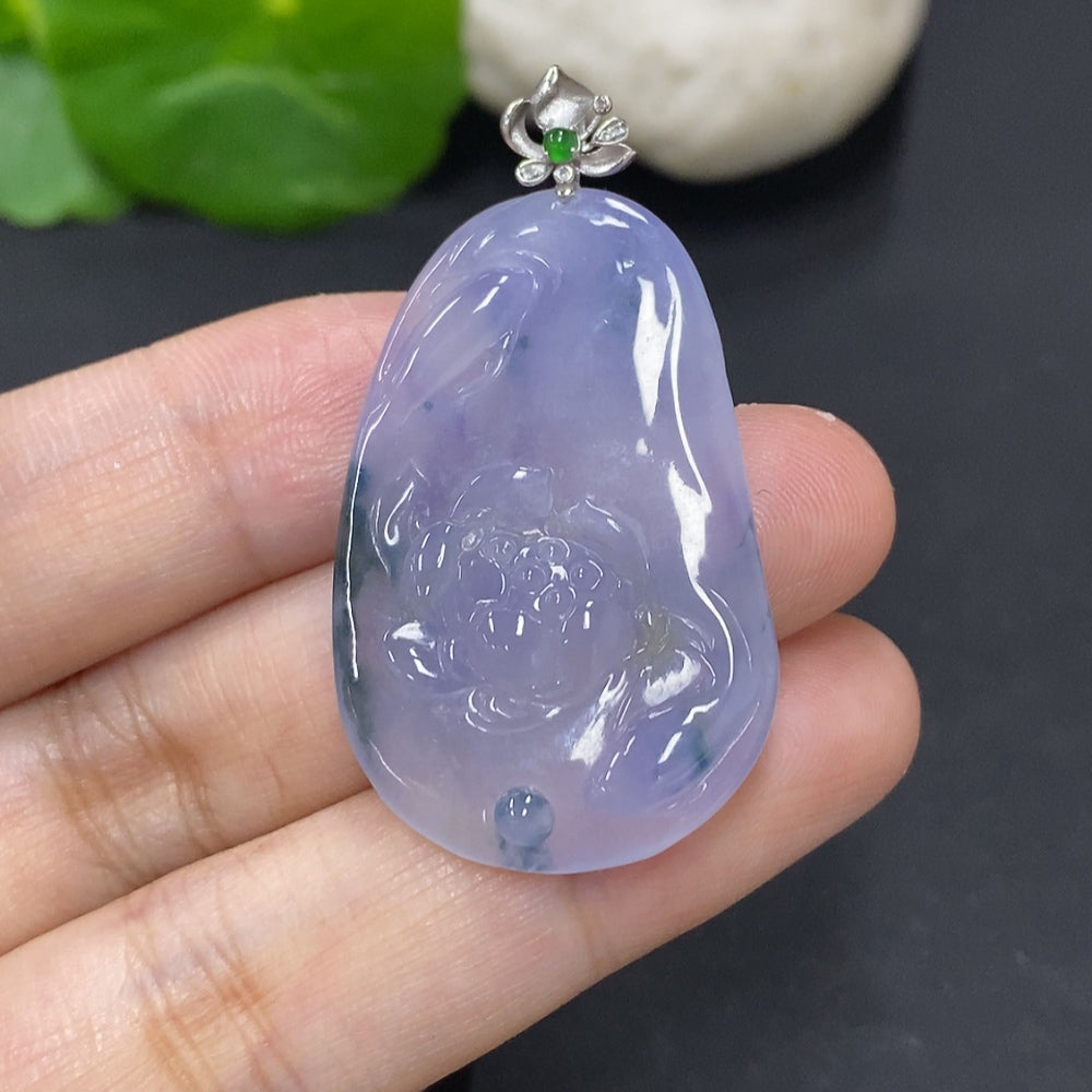 Jadeite auspicious fish pendant necklace with 18K gold clasp and diamond accents, designed by HKHQ.