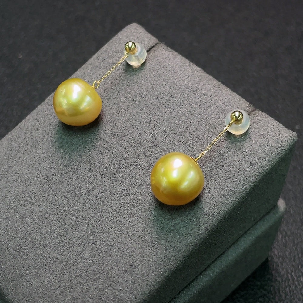 18k White Gold Seawater Pearl Earrings (Color Origin Undetermined, Total Weight Approximately 4.52g, Pearl Size About 11.4mm)