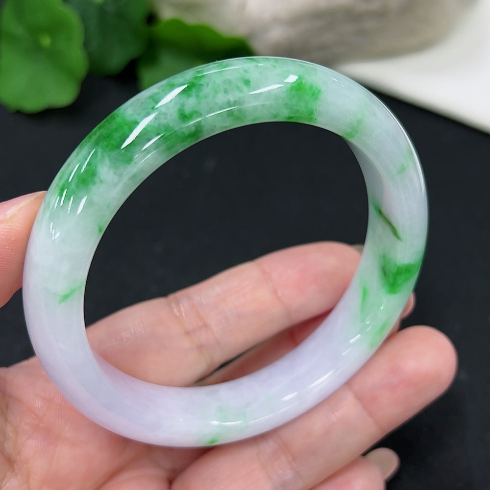 Jadeite Round Bangle