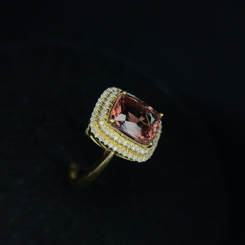18K gold spinel ring with diamond accents, size 14, HKHQ jewelry, showcasing the elegant design and sparkling stones.