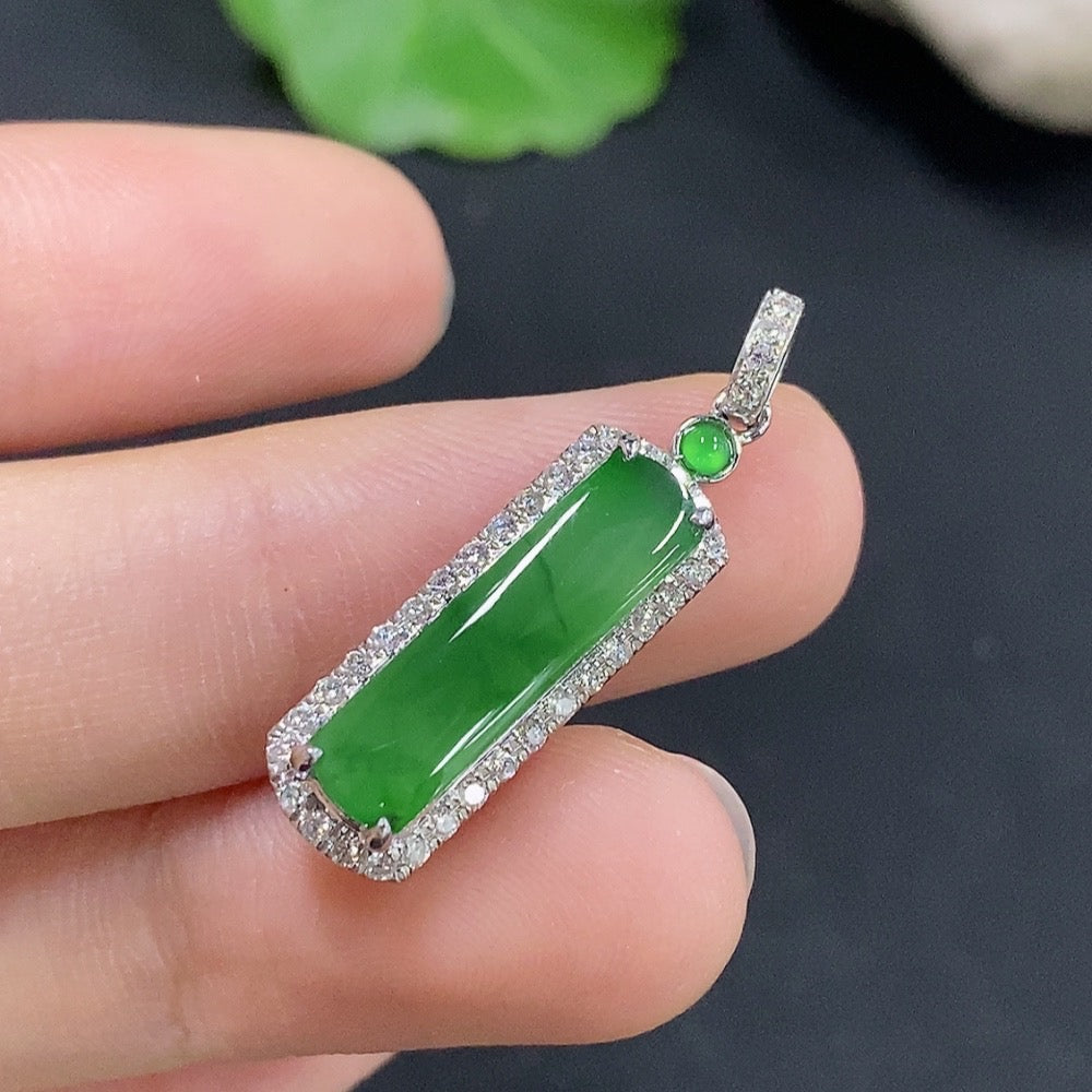 Jadeite Inlaid Pendant with 18K Gold and Diamond Accents