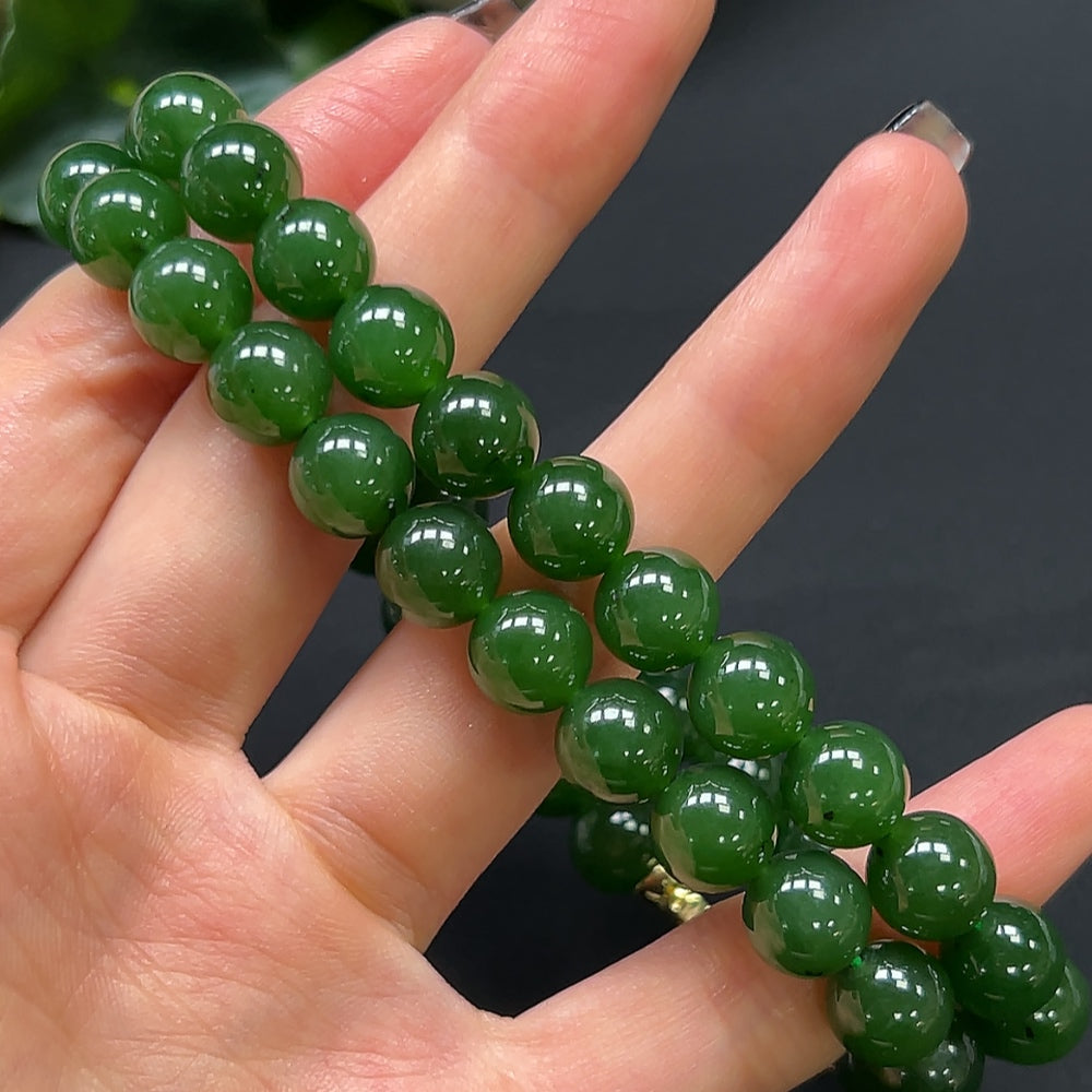 HKHQ Hetian Jade bead necklace with 9.6mm beads, approximately 68.36g, showcasing smooth, polished non-gold jade jewelry.