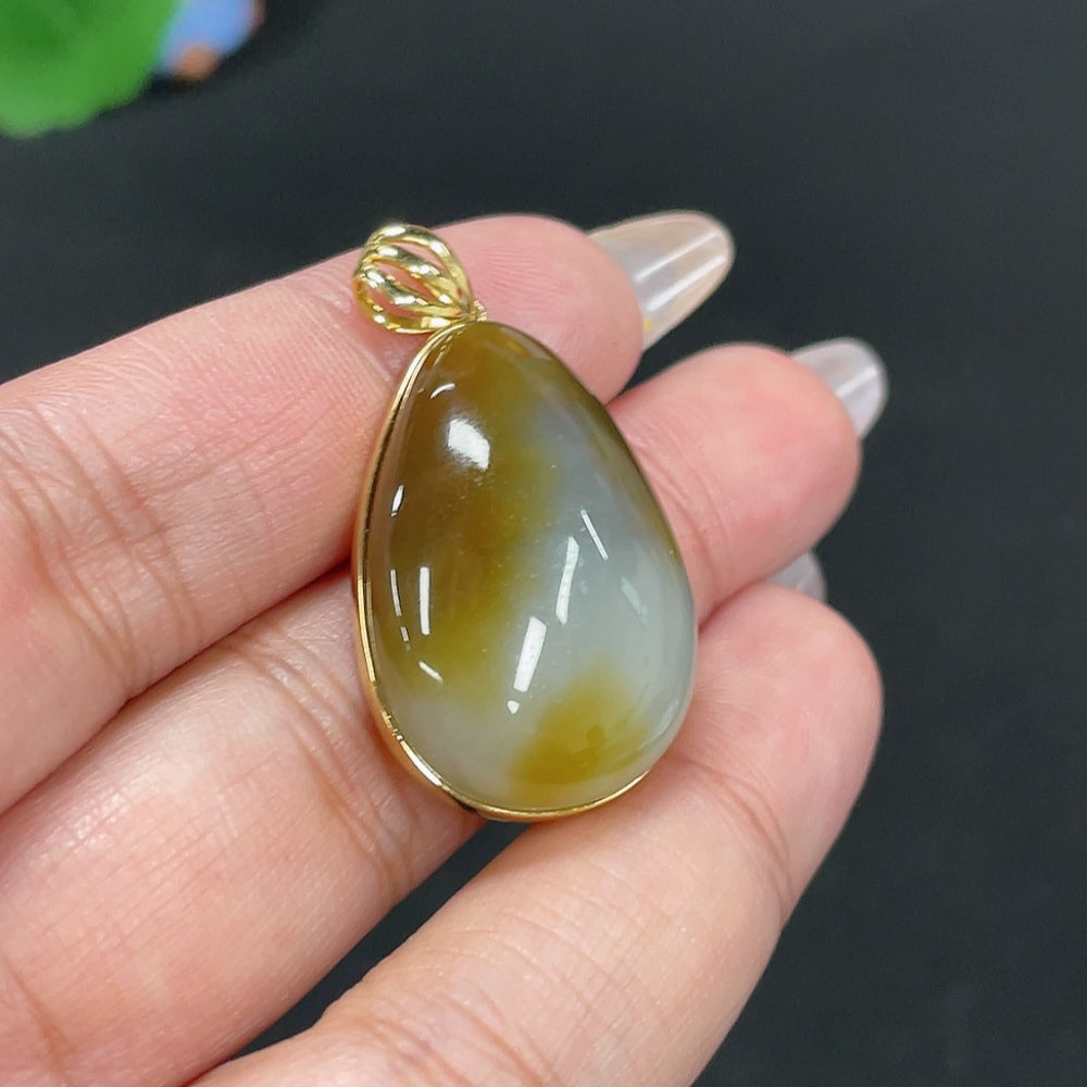 Hetian Jade Inlaid Pendant Water Drop Total Weight Approx. 9.5g 18k