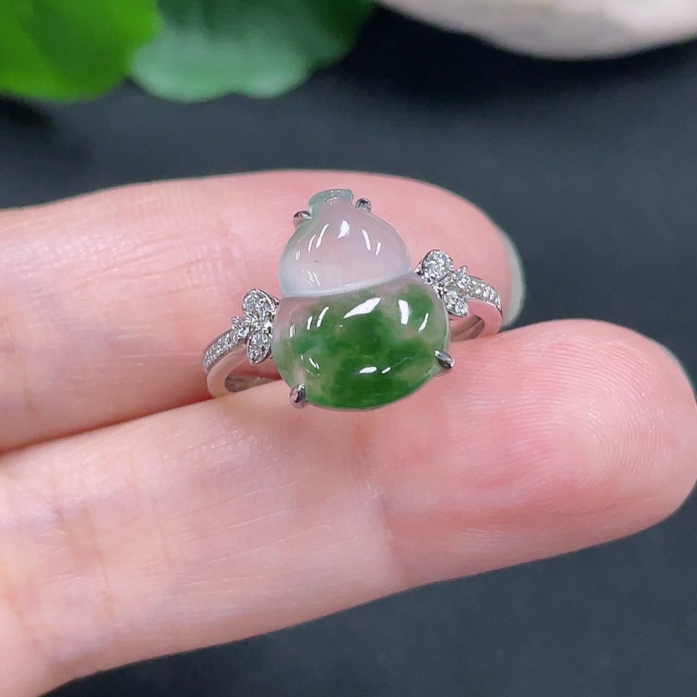 Jadeite inlaid ring size 14 18K gold total weight about 2.8g (with diamond accents)