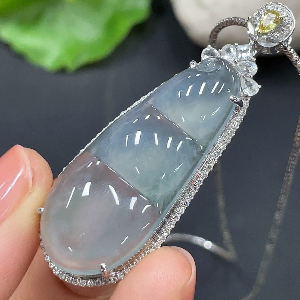 Jadeite Lucky Bean Pendant 18K Gold Setting Total Weight Approx. 7.4g Excluding Chain Chain Non-Gold