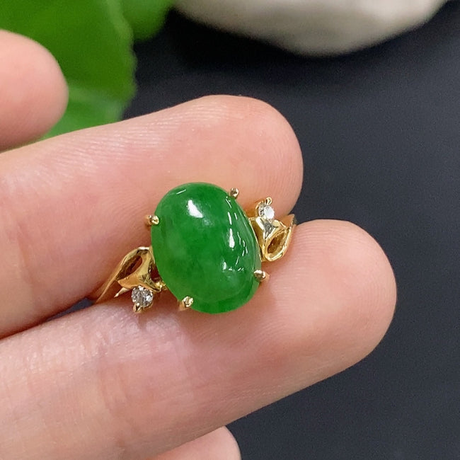 Jadeite Cabochon Inlaid Ring 18K Gold with Diamond Accents Size 13 Total Weight Approx. 2.79g