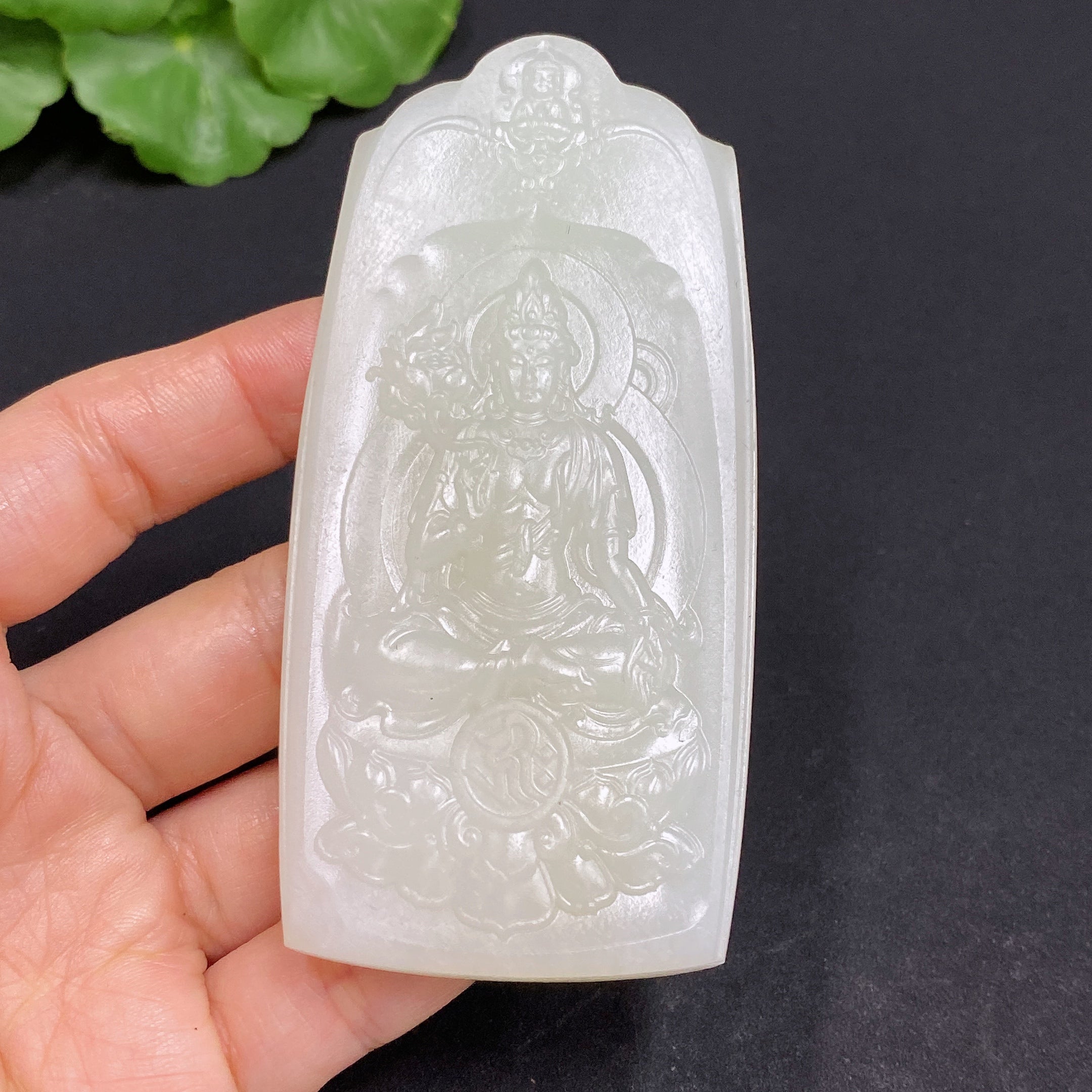Hetian Jade Pendant Guanyin . | Huiliu Certified