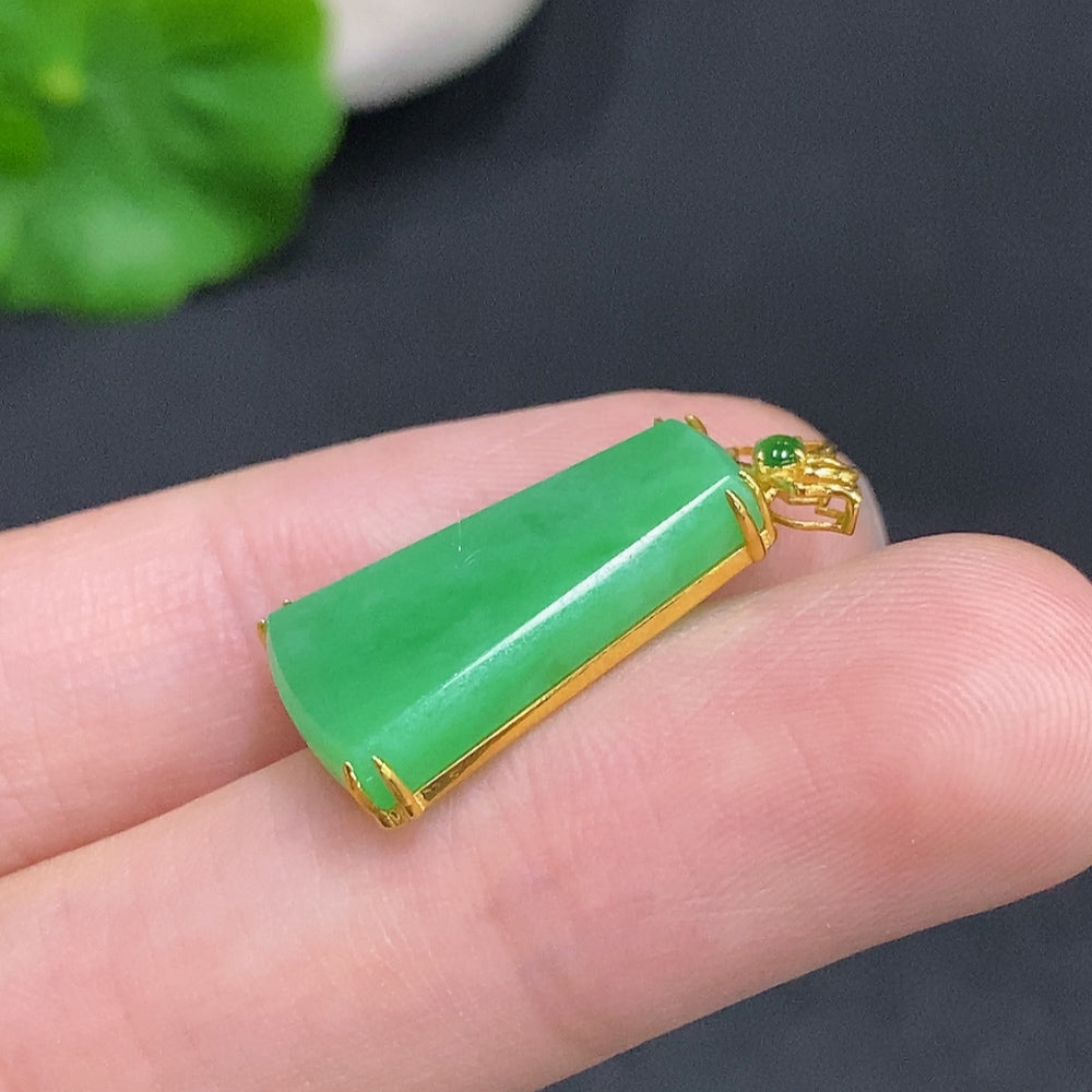 Jadeite Plain Pendant Necklace 18K Gold Total Weight Approx.1.9g