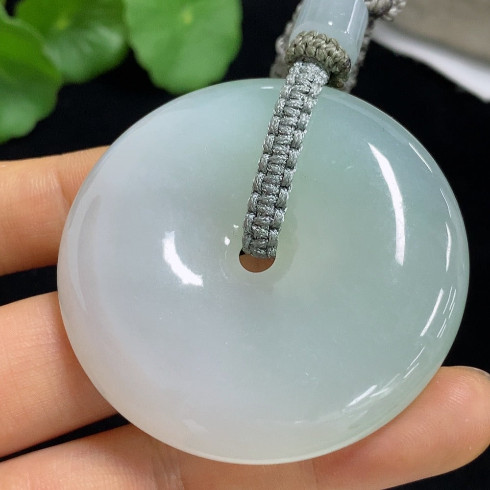 Jadeite Peace Knot Pendant Total Weight Approx. 68.06g (Including Rope Weight)