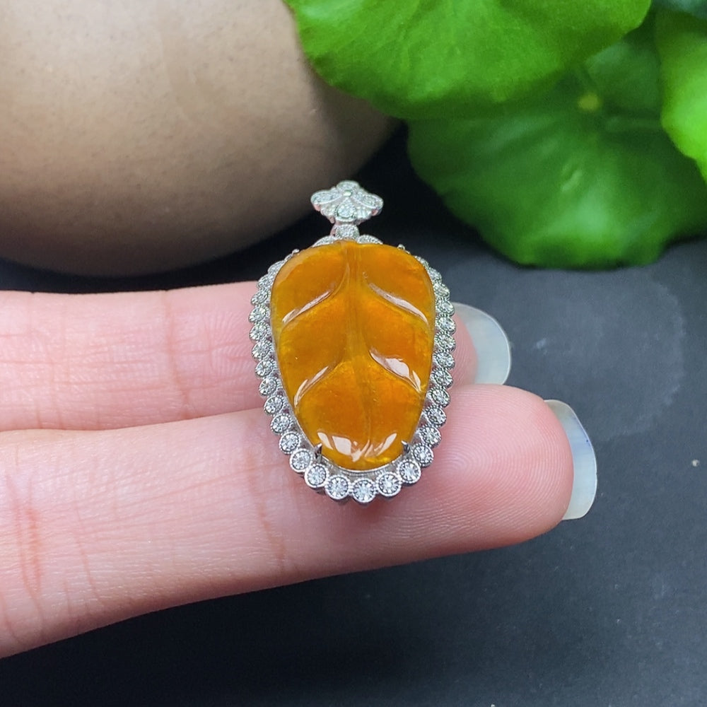 Jadeite Inlaid Pendant Leaf with Diamond Accents 18k Color Origin Undetermined Total Weight Approx. 4g