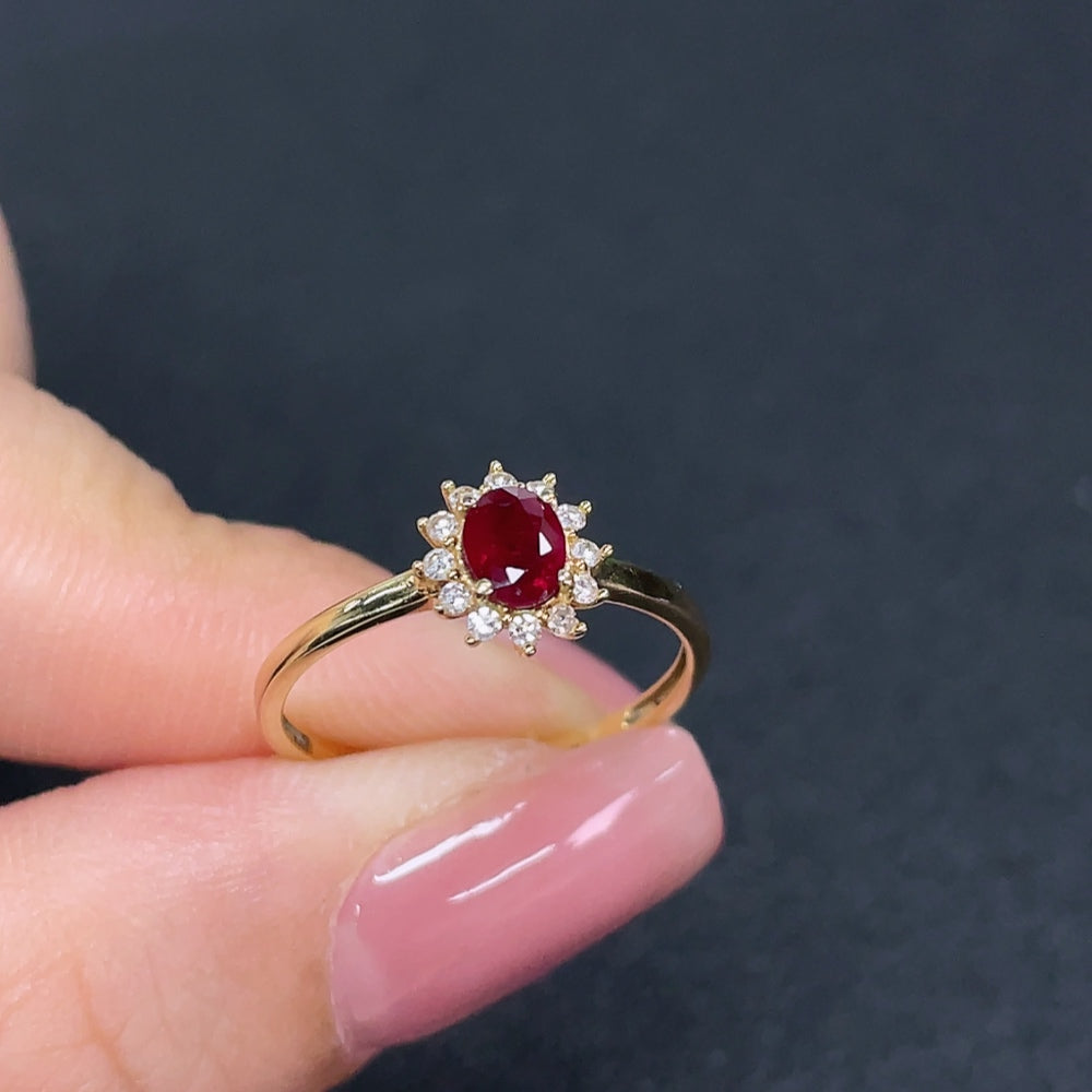 18K Ruby Ring Filled with Diamond Accents Total Weight Approx. 1.29g Size 13