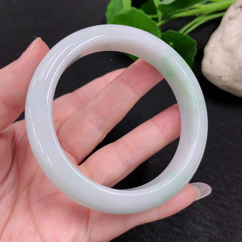 Jadeite Regular Bangle, Inner Diameter 57.5mm, Total Weight Approx. 62.3g