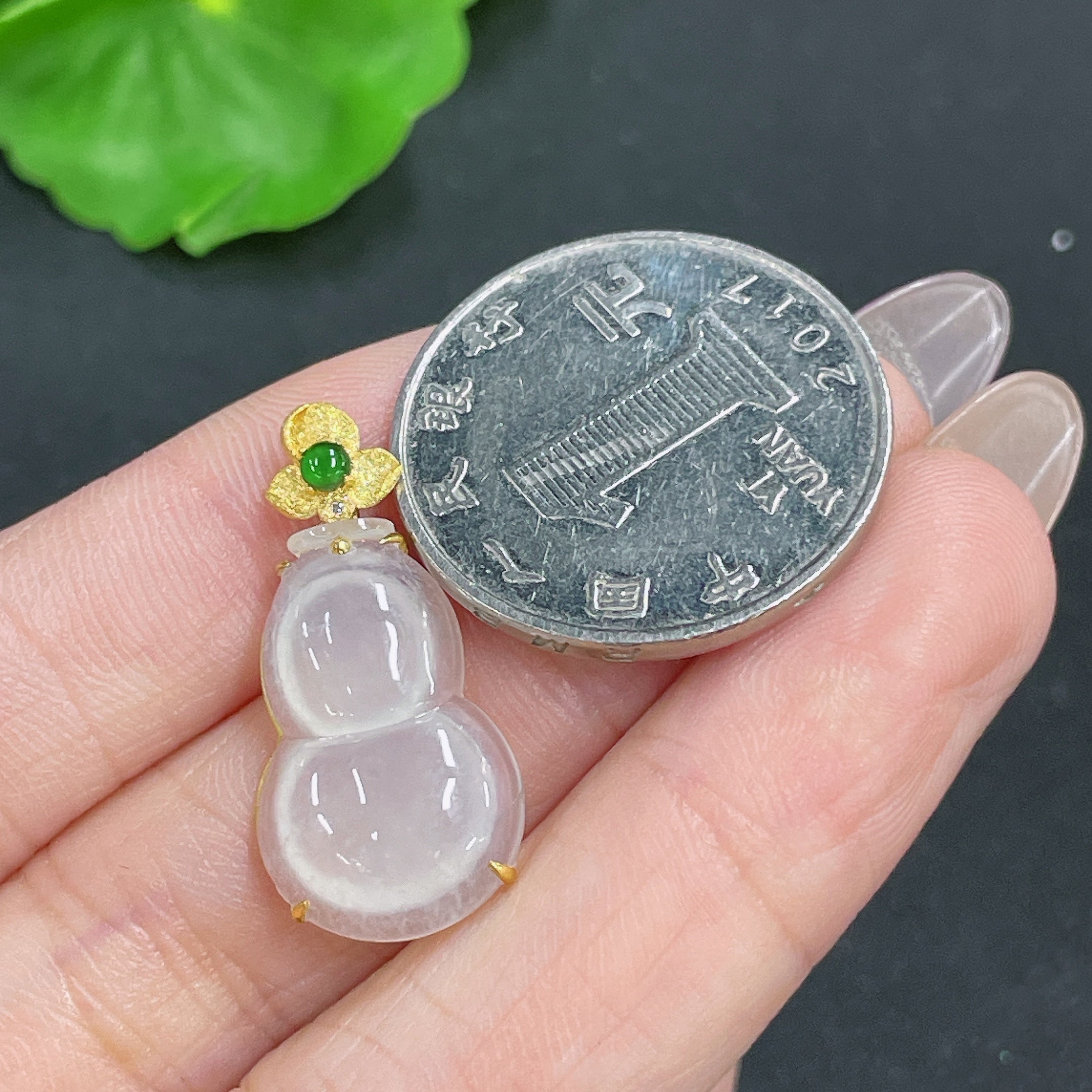 Jadeite Pendant Gourd 18k Gold Inlaid No Diamond Total Weight Approx. 1.99g