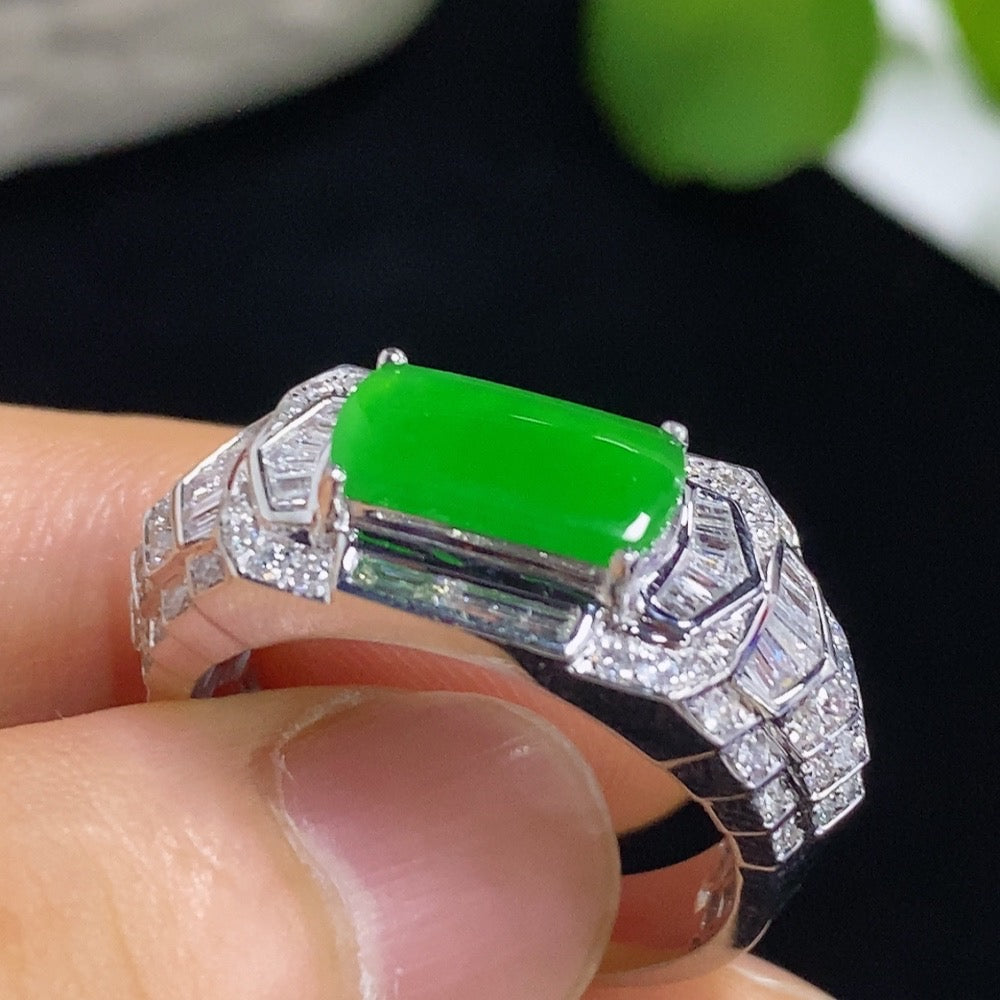 Jadeite Plain Pendant Ring 18k with Diamond Side Stones