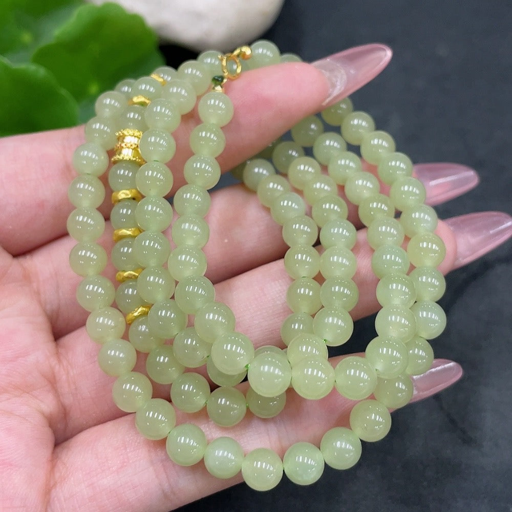 Hetian Jade Bead Necklace, Approx. 5.7mm, Total Weight About 34.7g, Small Bead Clasp 18k Gold, Marked Red Gold Content 99%, Others Unmarked Surface Tested Gold Content 97%