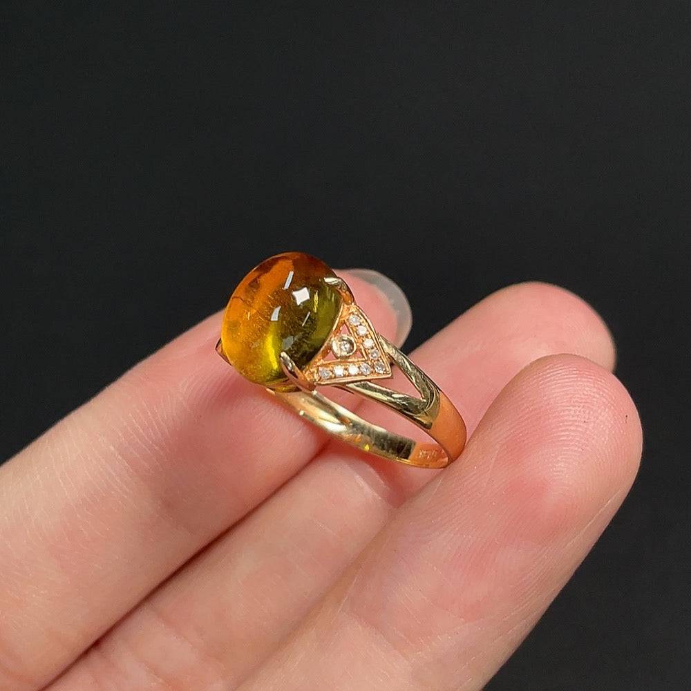 Tourmaline inlaid gold ring with diamond accents, 18k gold, size 13, from HUILIU HQ with a total weight of 2 grams.