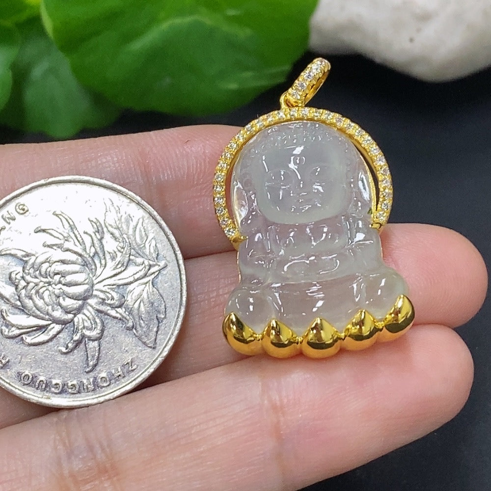 Jadeite Pendant with 18K Gold Setting, Total Weight Approx. 7.6g (Non-Diamond)