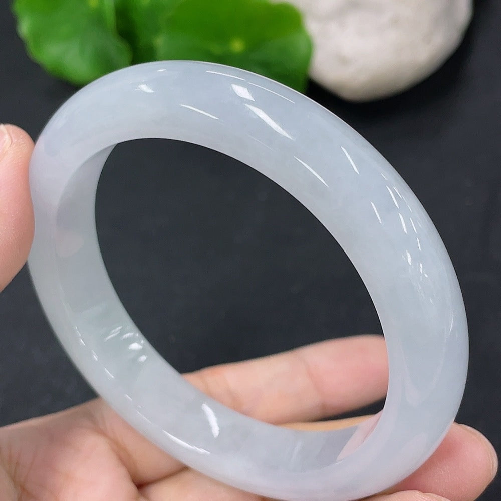 Jadeite round bracelet