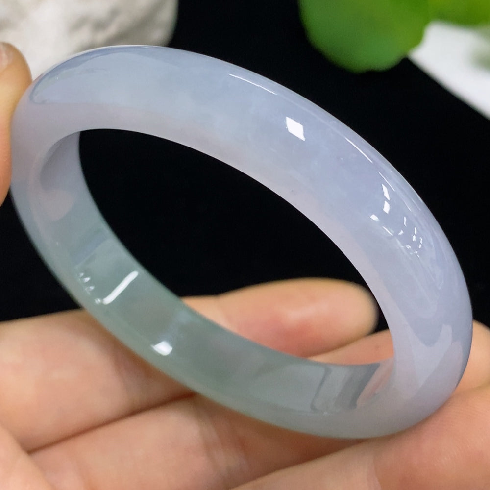 Jadeite Concubine Bracelet
