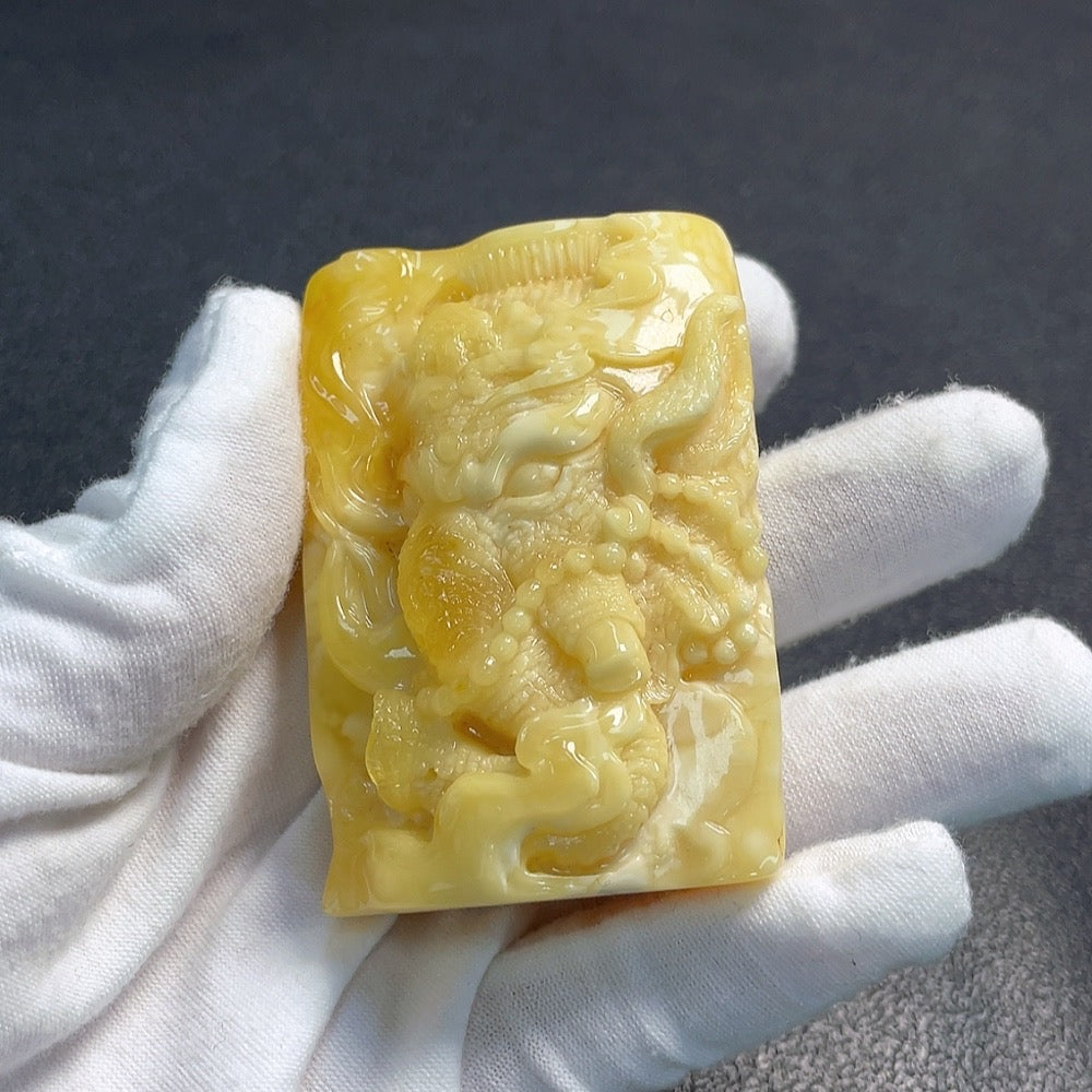 Amber Beeswax Pendant, Total Weight Approx. 44.76g