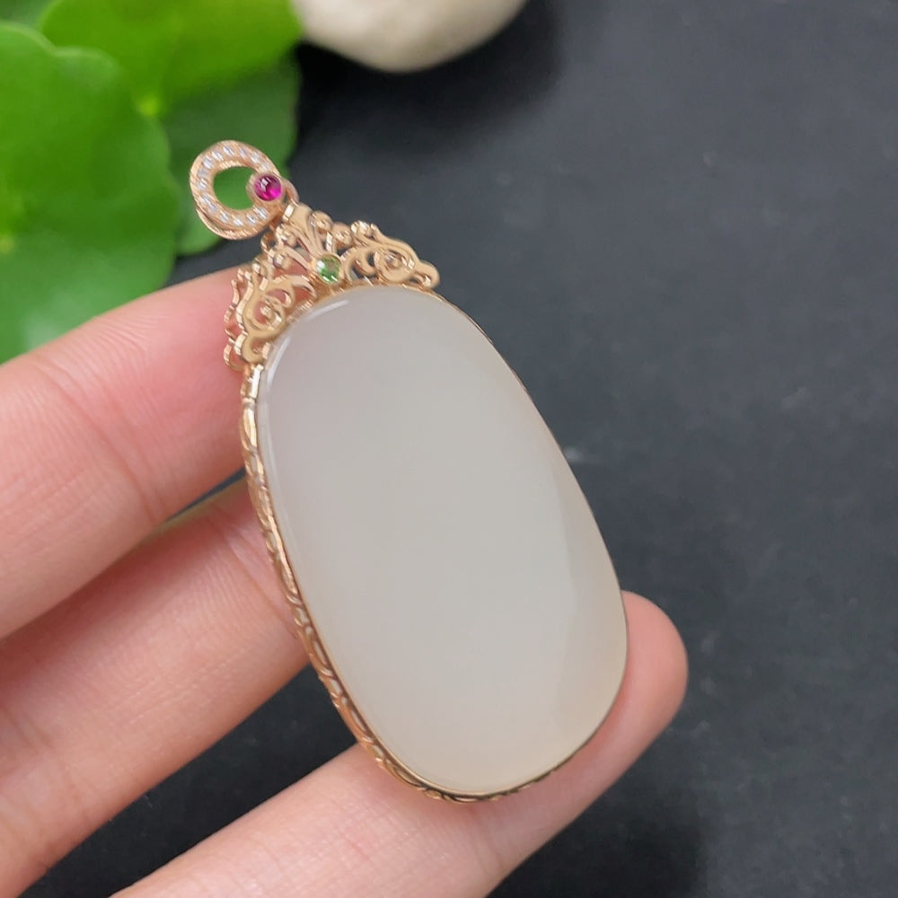 Hetian Jade Inlaid Plain Pendant with, ., Accented with Diamonds | Huiliu Certified