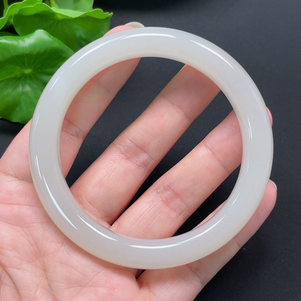 Hetian jade round bracelet by HKHQ with 59.2mm diameter and 54g weight, showcasing smooth, polished green jade beads.