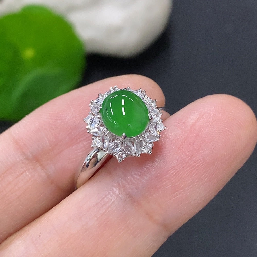 Jadeite Cabochon Ring 18k Gold Total Weight Approx. 2.8g Size 14 with Diamond Accents