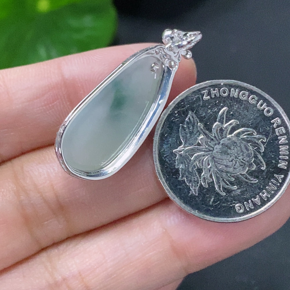 Jadeite Inlaid Blessing Melon Pendant with 18K Gold and Diamond Accents, Total Weight Approx. 3.4g