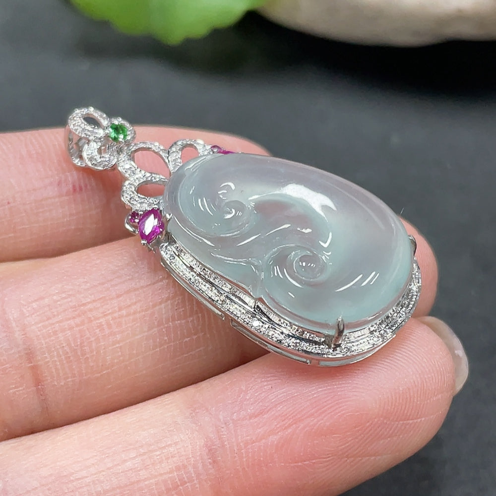 Jadeite Ruyi Pendant 18K Gold Inlaid Total Weight Approx. 6.4g